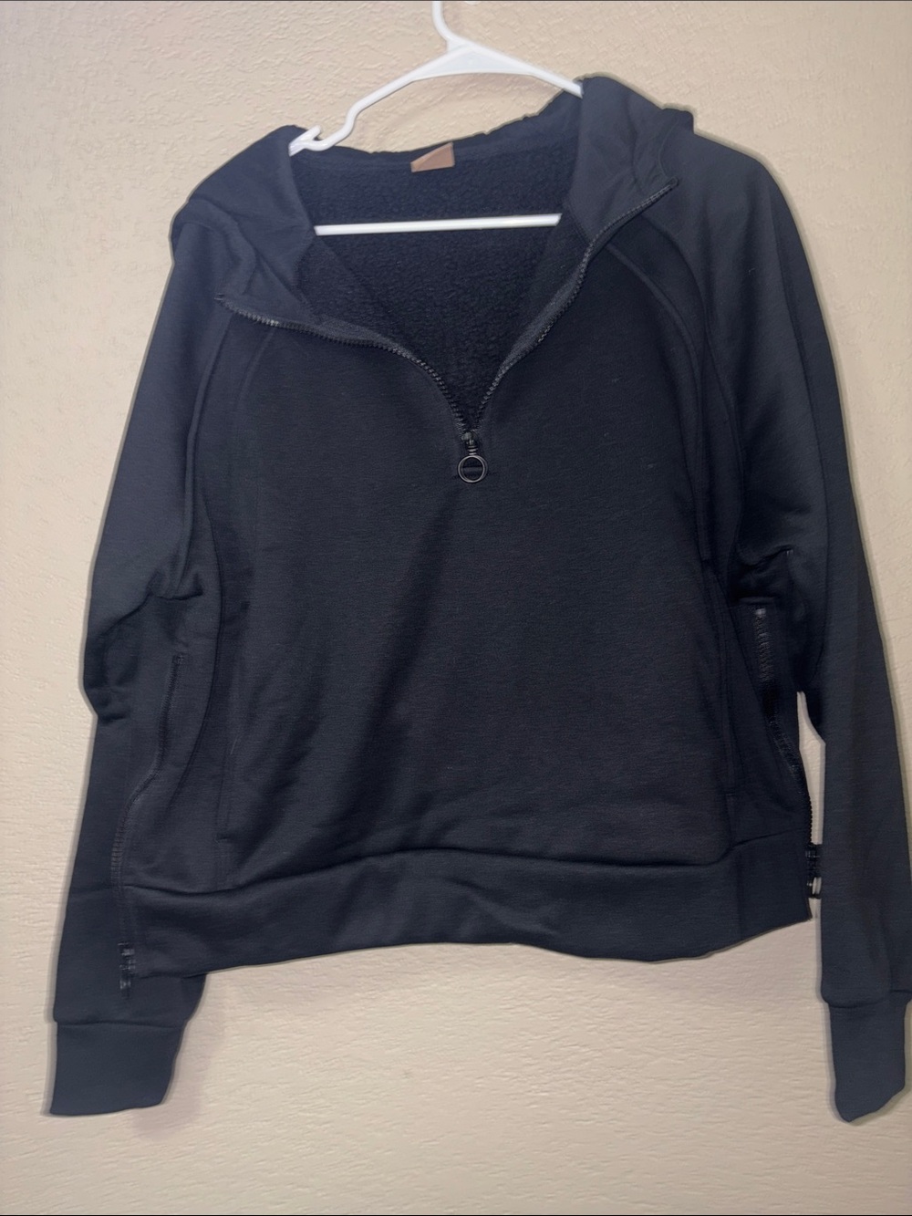 Women's Black Half-Zip Crop Hooded Pullover Sweatshirt with side zippers